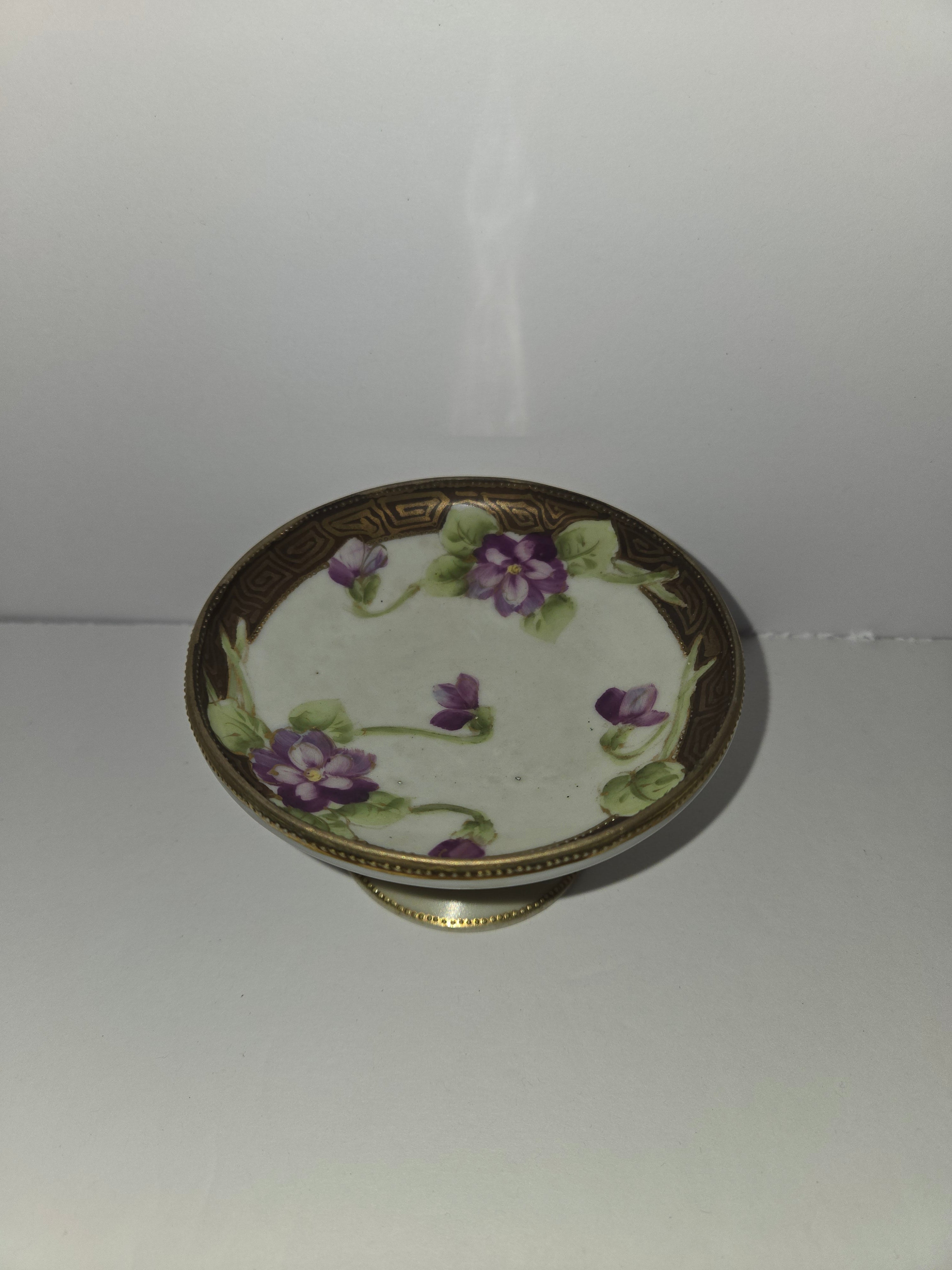 Antique Morimura Nippon Hand Painted Porcelain Compote Dish with Gold Guilding