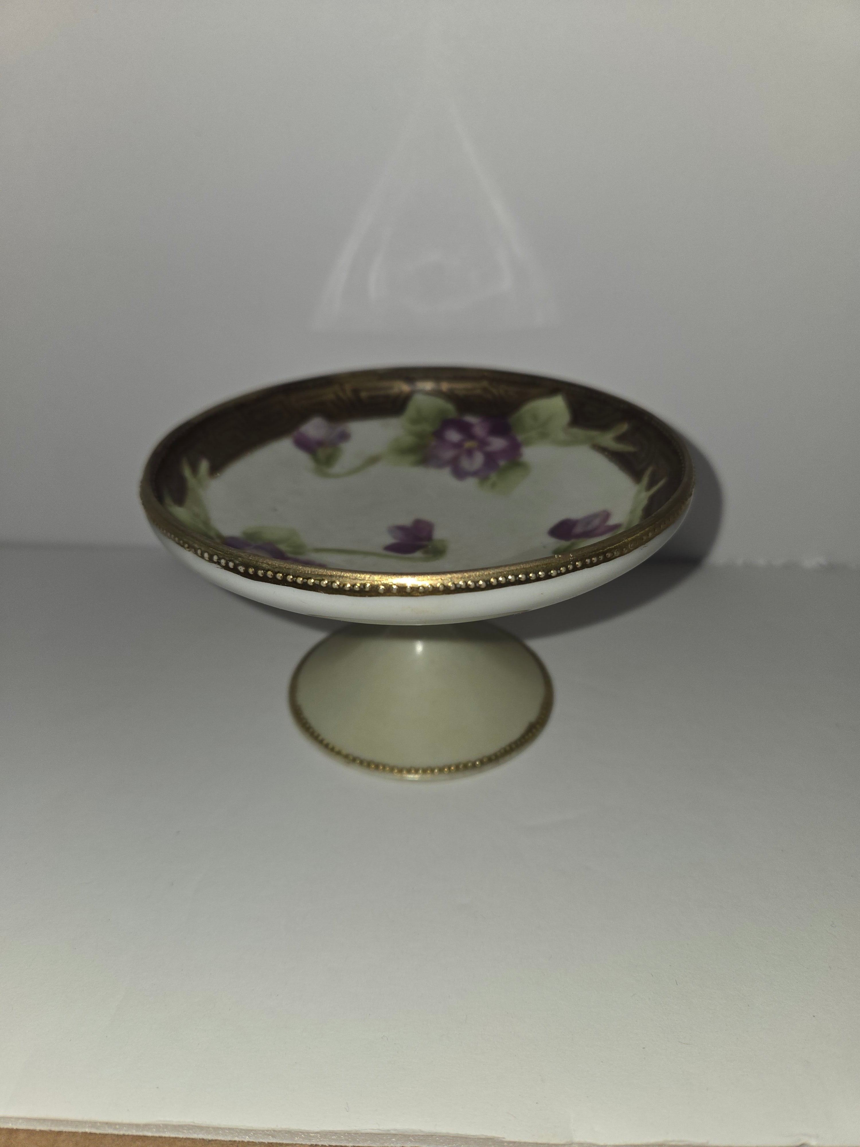 Antique Morimura Nippon Hand Painted Porcelain Compote Dish with Gold Guilding